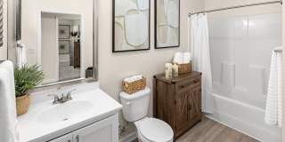 Conrad at Concord Mills Gallery 8