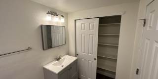 10521 Garrison Street Gallery 15