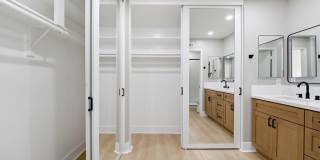 1613 Darcy Avenue Gallery 44
