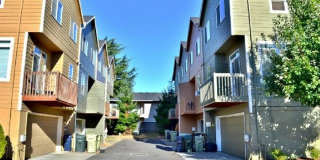 Bright Beaverton Townhome with Spacious Living Areas, Decorative Fireplace & Functional Kitchen Gallery 7
