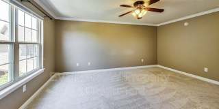 1047 Andrew Court Gallery 20