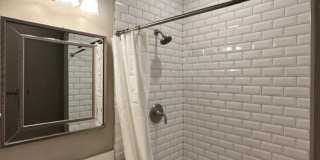 Beautifully Renovated 3BR Rowhome Near Johns Hopkins – Gated Parking + Modern Upgrades Gallery 36