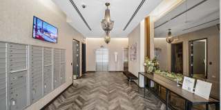 Luxe on Chicago Gallery 52