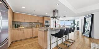 13650 Marina Pointe Drive Gallery 10