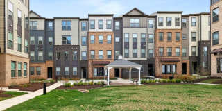 46007 WOODPECKER SQ. Gallery 1