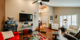 7720 N PINESVIEW Drive Gallery 7