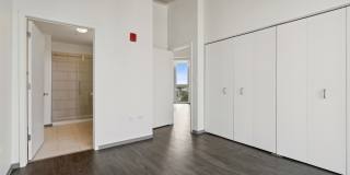 1904 N Milwaukee Ave Gallery 7