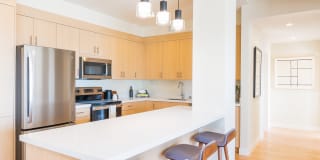 Nob Hill Tower Gallery 10