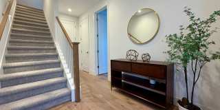 561 Pilgrim Drive - 1 561 Pilgrim Drive - 1 Gallery 3