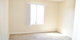 Lomita Apartments Gallery 12