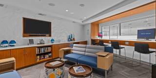 AMLI Uptown Orange Gallery 20