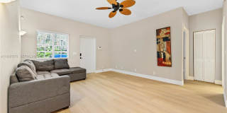 4802 Washington Street Gallery 4