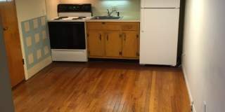 550 Whitney Avenue Gallery 1