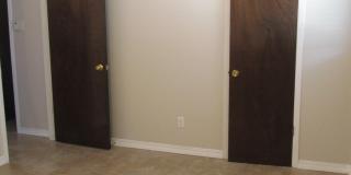 2933 WEDGEWOOD Drive Gallery 12