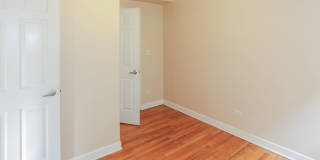 628 W. Roscoe Apt. Gallery 17