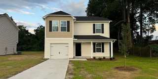 Modern Four Bedroom Home Gallery 1