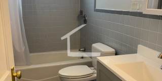 Nice 3 bed in oak square Gallery 11