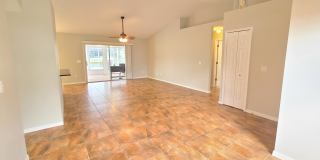 1685 Arash Cir Gallery 6