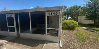 LIMITED SPECIAL: Lease by 9/31 and get HALF of your first full month RENT FREE!!! LIMITED SPECIAL: Lease by 9/31 and get HALF of your first full month RENT FREE!!! Gallery 1