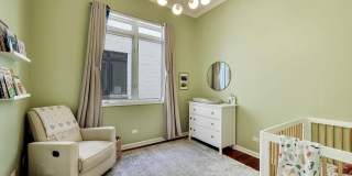 1417 W Chicago Avenue Gallery 18
