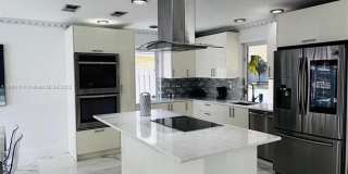 2321 SE 15th St Gallery 5