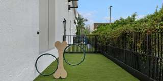 2000 Biscayne Gallery 13