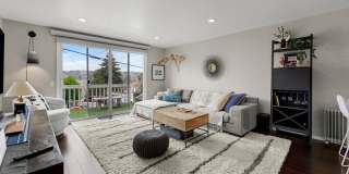 716 1/2 W Argand St Gallery 3