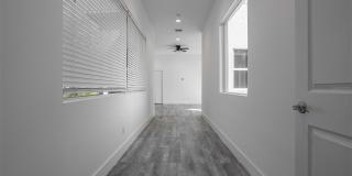 2700 N MYRTLE AVENUE Gallery 10