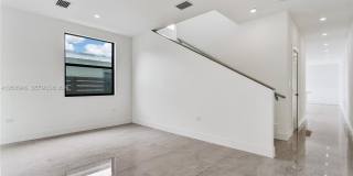 2887 SW 33rd Ave Gallery 8