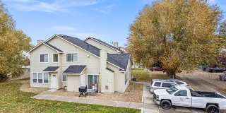 Bonneville Circle Apartments Gallery 1