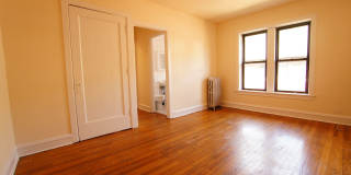 3308 W Schubert Ave Gallery 1