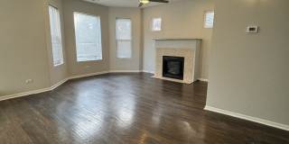 6130 S Rhodes Street Gallery 2