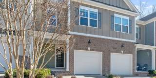 **Stylish 3BR Home Near Downtown Apex** Gallery 1