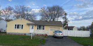 294 Maryanne Ave Gallery 1