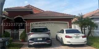3555 SW 49th Ct Gallery 1