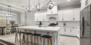 716 Dianne Ln Gallery 6