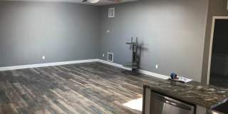 STAFFORD - 1 BEDROOM LOFT APARTMENT Gallery 10