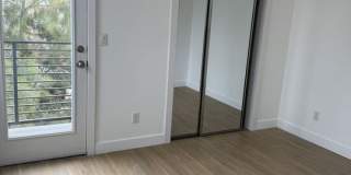 227 N Park View St Gallery 6