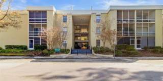 2302 S MANHATTAN AVENUE Gallery 1