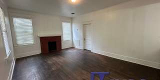 2 bedroom 1 bath house in Highland! Gallery 3