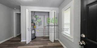 220 East Render Street Gallery 3