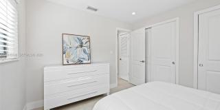 1305 SE 1st St Gallery 9