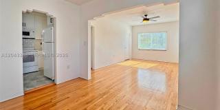 2102 SW 14 Ter Gallery 4
