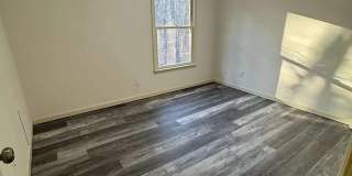 4423 American Drive - B Gallery 12
