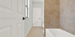 5880 NW 104th Path Gallery 27