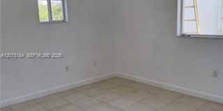 379 NE 34th Ave, Homestead, FL 33033 Gallery 17
