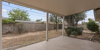1229 E MANHATTON Drive Gallery 24