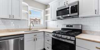 Parkside Haven: Contemporary 2-Bedroom Row Home Near Patterson Park Gallery 14