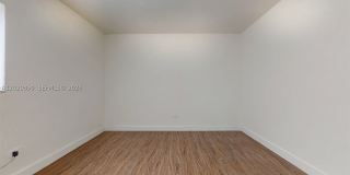 74 W 15th St Gallery 19