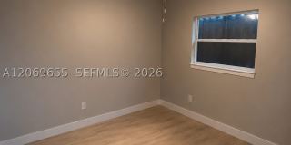 20435 NW 37th Ct Gallery 13